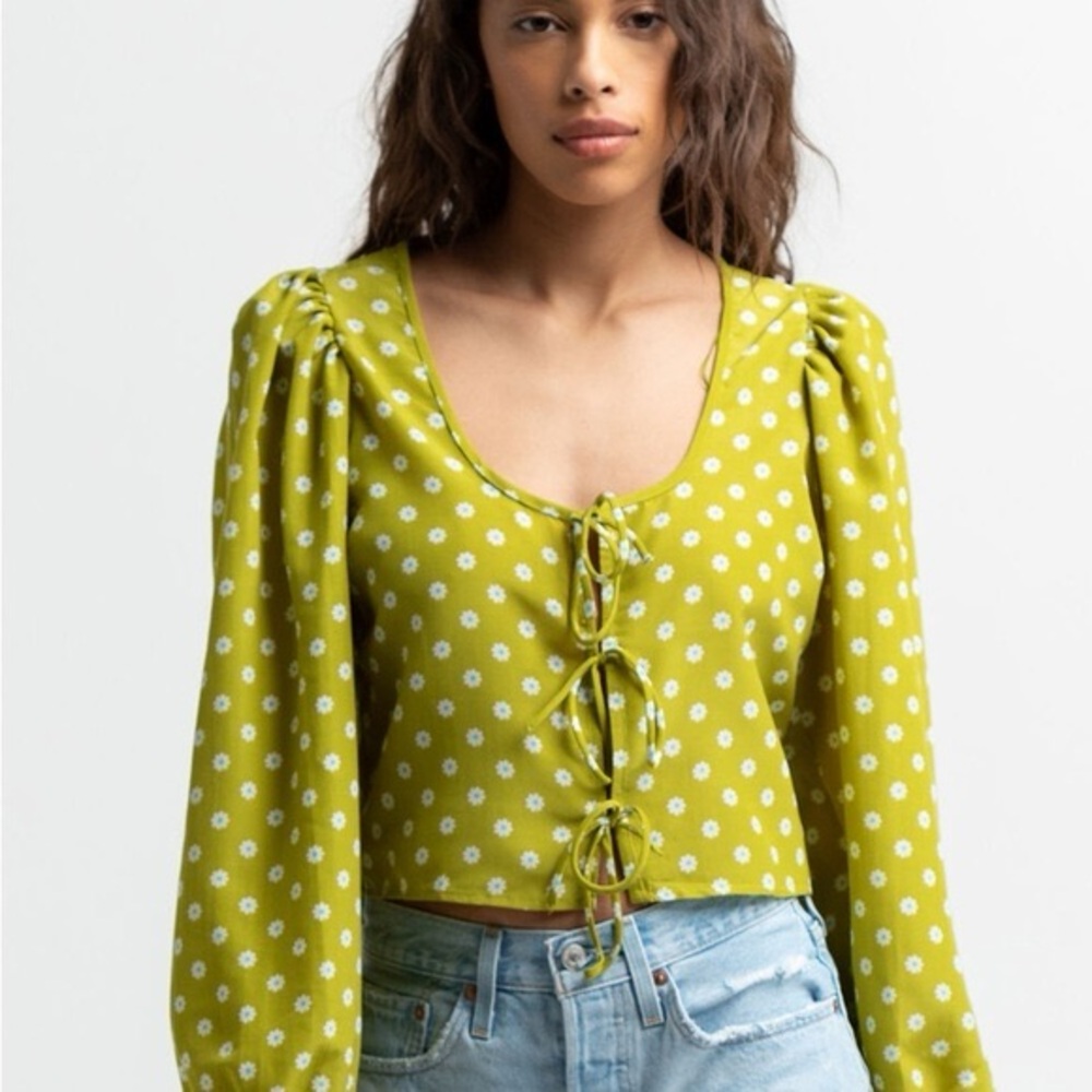 Levi’s Embry Tie Front Lime Green Floral Top